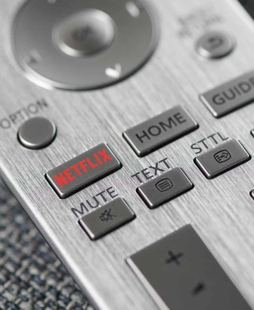 Najpopularniejsze filmy i seriale, które oglądaliśmy na Netflixie w 2020 roku