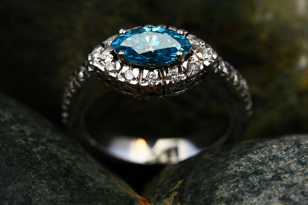 Jak wybrać idealny pierścionek z rubinem dla ukochanej?