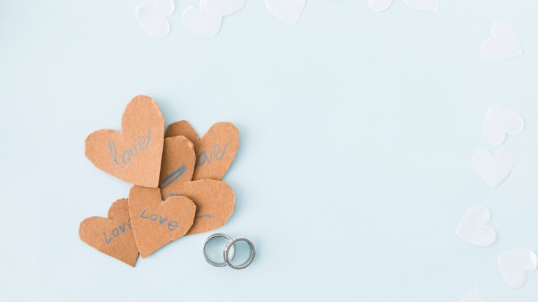 Jak wybrać symbole miłości, które idealnie będą pasować na dzień ślubu?